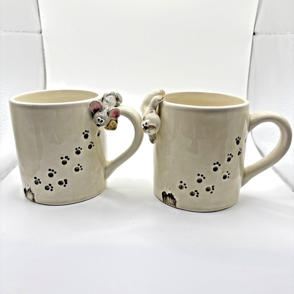 Set Of 2 3D Figure Mouse Eating Cheese And Cat Mugs Paw Prints Japan Ceramic